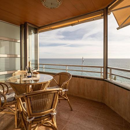 Spacious Apartment With Sea View Terrace In Calafell Exterior foto